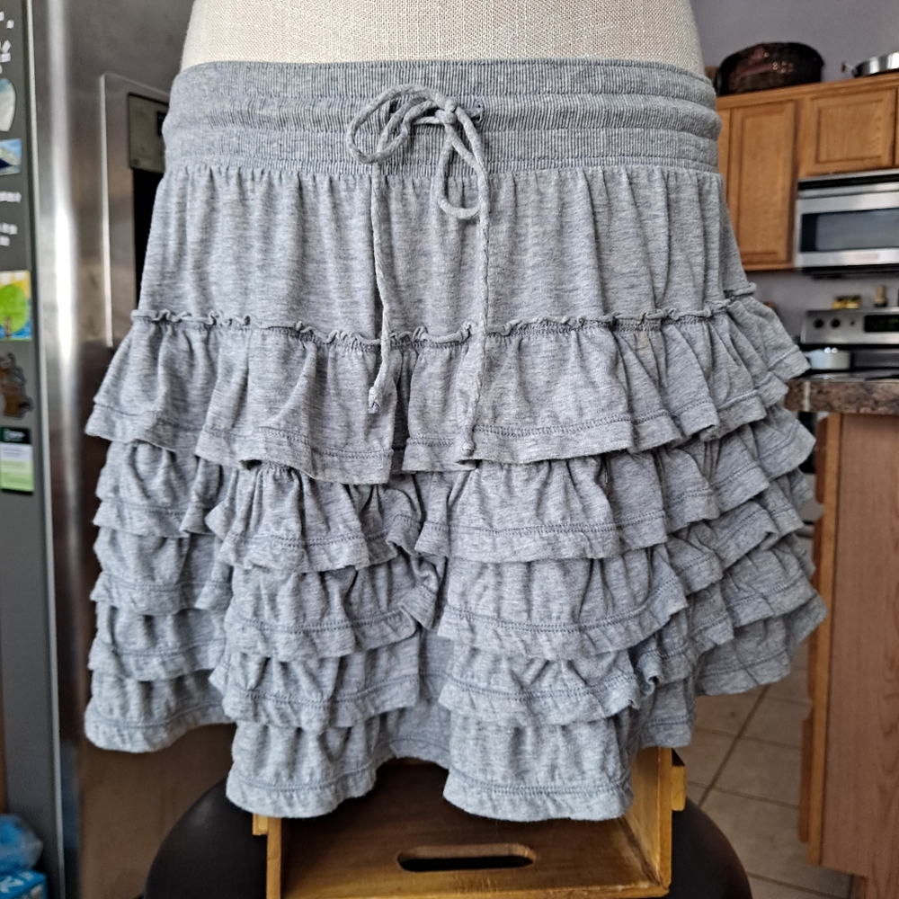 Aeropostale ruffle mini skirt